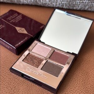 Charlotte Tilbury Luxury Eyeshadow Palette, Bella Sofia, NWT